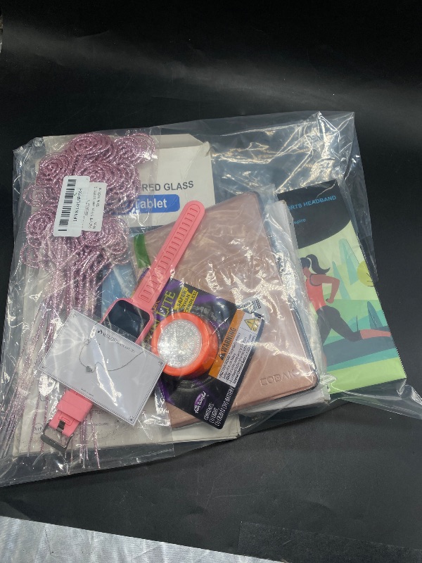 Photo 1 of LOT OF 8 MISCELLANEOUS ITEMS 