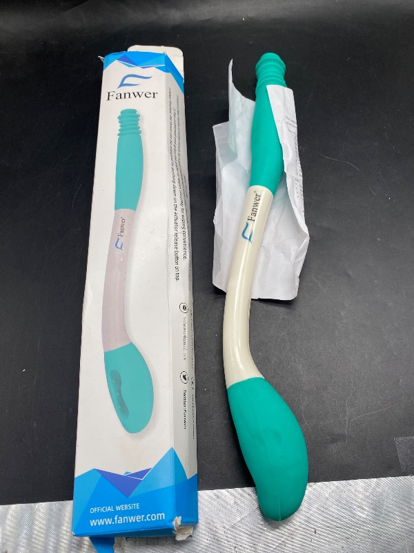 Photo 1 of Fanwer Toilet Aids Tools,Long Reach Comfort Wipe,Extends Your Reach Over 15" Grips Toilet Paper or Pre-Moistened Wipes