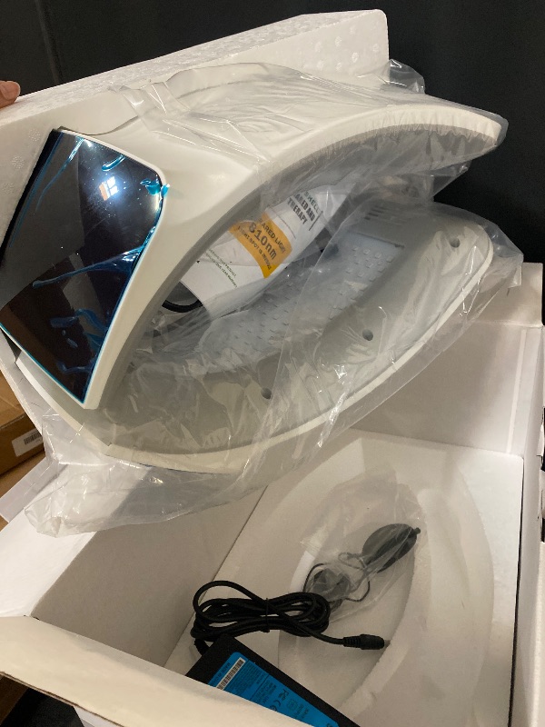 Photo 1 of LED Light 3 Color Therapy Skin Rejuvenation Red Light Hits Top 2 Layers Of Skin Anti-Aging Stimulates collagen Minimizes Unwanted Impurities - Blue Light Hits Deeper into Skin Layers Soothe & Reduces Inflammation Lesson Acne - Yellow Light Improves Blood 