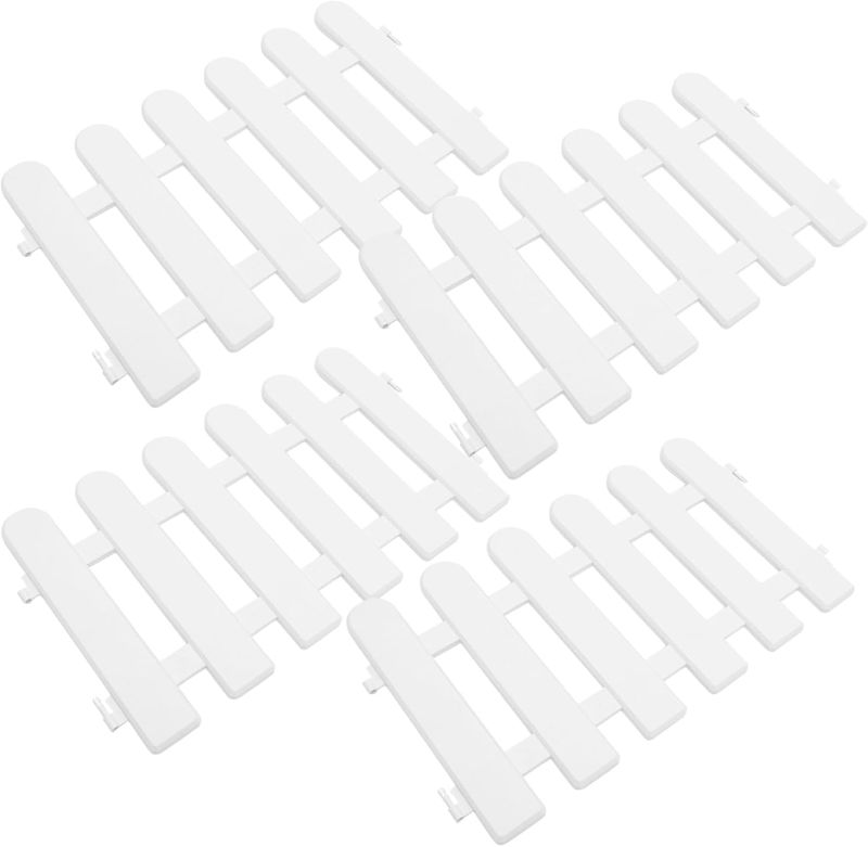 Photo 1 of Garden Wire Fence Plastic Landscape Fence White Garden Border for Privacy