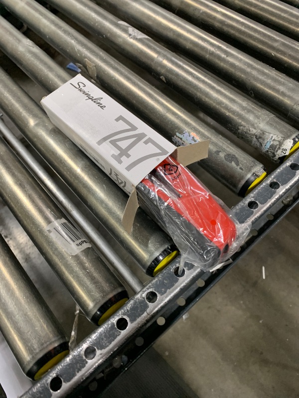 Photo 1 of swingline stapler, 747 iconic desktop stapler, 25 sheet capacity, rio red 74736