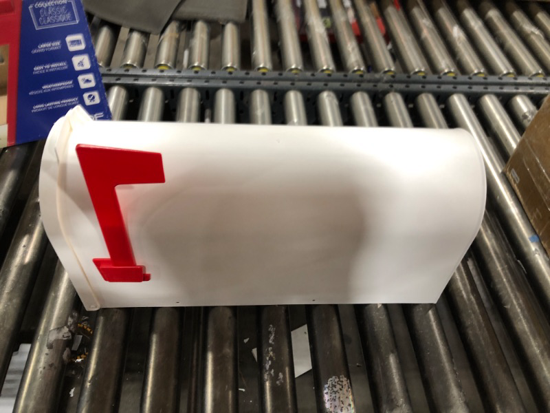 Photo 1 of Plastic Rural Curbside Post Mount Mailbox - Weatherproof - Parcels Home Delivery - Lightweight - Made in Canada (White)