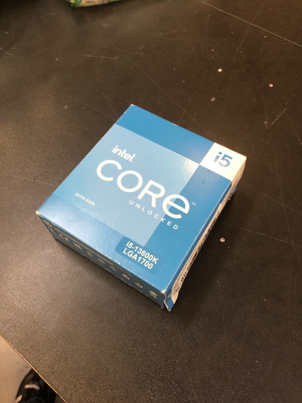 Photo 1 of SL7E6 Intel Pentium 4 550 3.40GHz 800MHz FSB 1MB L2 Cache Socket PPGA478 Processor Supporting HT Technology