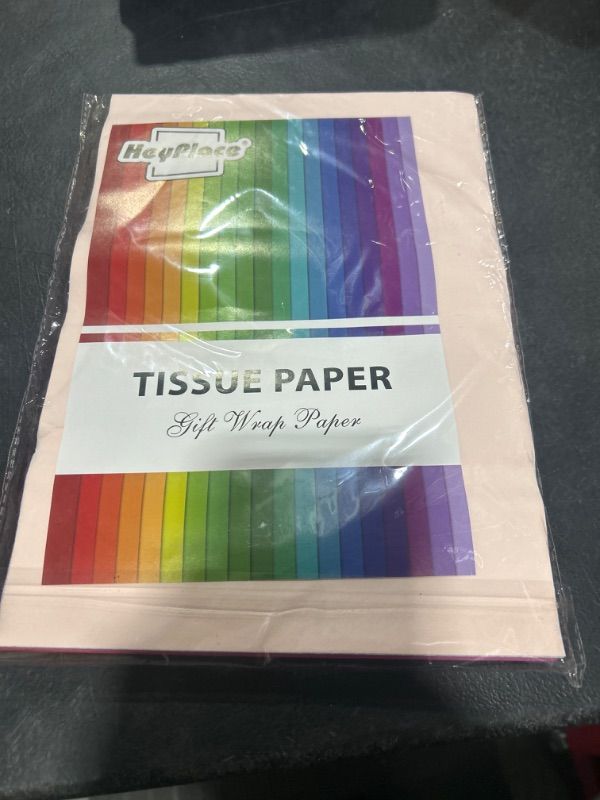 Photo 1 of 360 SHEETS TISSUE PAPER 