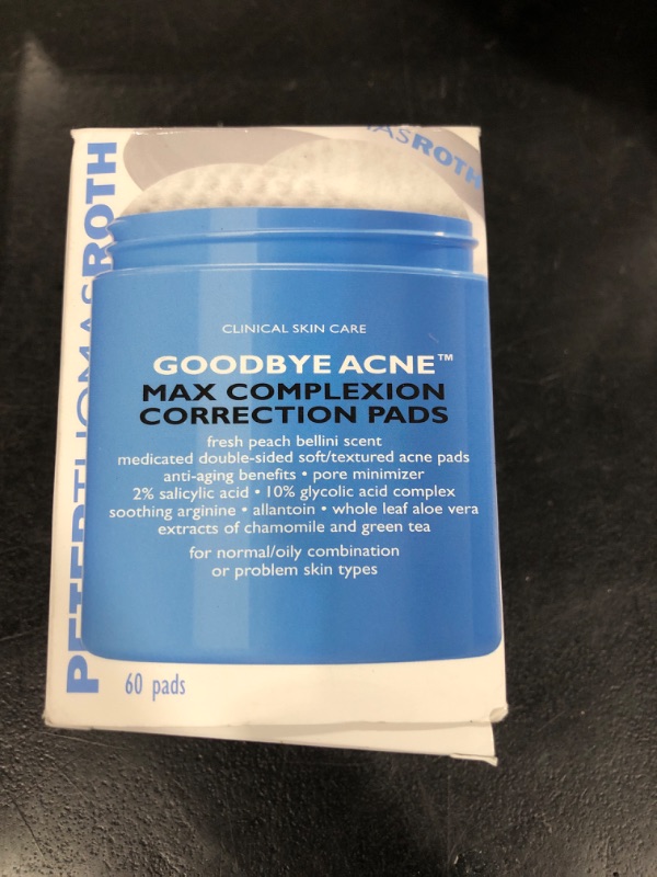 Photo 2 of Max Complexion Correction Pads