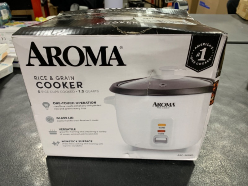 Photo 3 of Aroma Housewares Aroma 6-cup (cooked) 1.5 Qt. One Touch Rice Cooker, White (ARC-363NG), 6 cup cooked & ASP-137 Grillet 3Qt. 3-in-1 Cool-Touch Electric Indoor Grill Portable WHITE Rice Cooker + Cool-Touch Indoor Grill