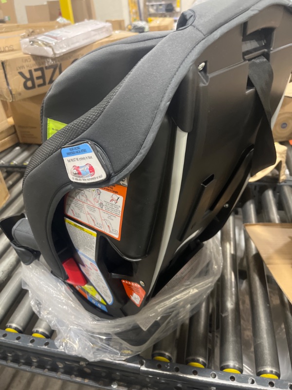 Photo 4 of Graco 4Ever DLX 4-in-1, 10 Years Use Infant to Toddler Car Seat, Zagg, Includes Rear Facing, Forward Facing, Highback Booster & Backless Booster Seat options