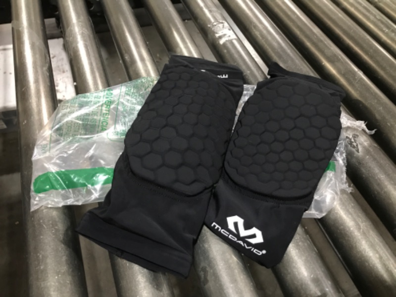 Photo 2 of Knee Compression Sleeves: McDavid Hex Knee Pads Compression Leg Sleeve for Basketball