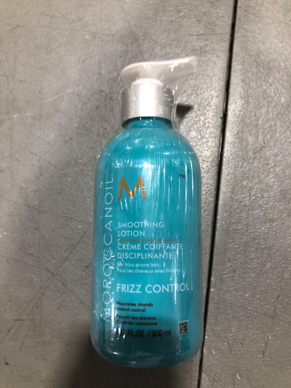 Photo 2 of Moroccanoil Smoothing Lotion ,10.2 Fl Oz