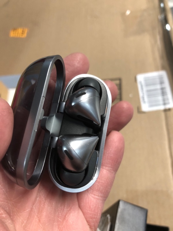 Photo 3 of (Missing Charger)
SAMSUNG Galaxy Buds 3 Pro AI True Wireless Bluetooth Earbuds1032649972
