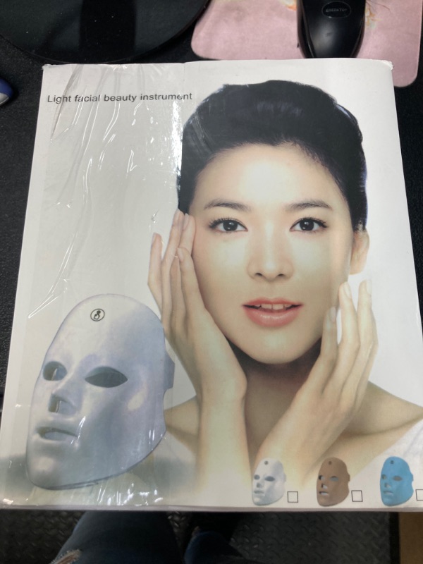 Photo 2 of 18FTRabbit LED Face Màsk(model FM-01), 7 Color LED Face Màsk Light Theràpy, Cordless LED Facial Màsk Skìn Care Màsk for both beauty salons and home use