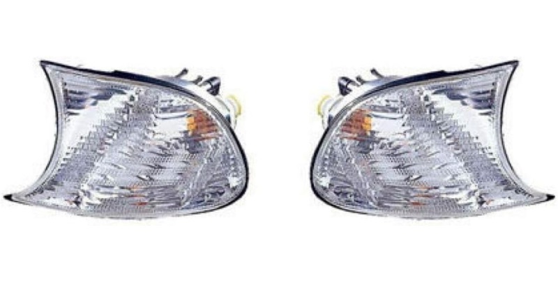 Photo 1 of CarLights360: For BMW 330Ci Signal Corner Light 2002 Driver and Passenger Side Pair For BM2520113 + BM2521113
