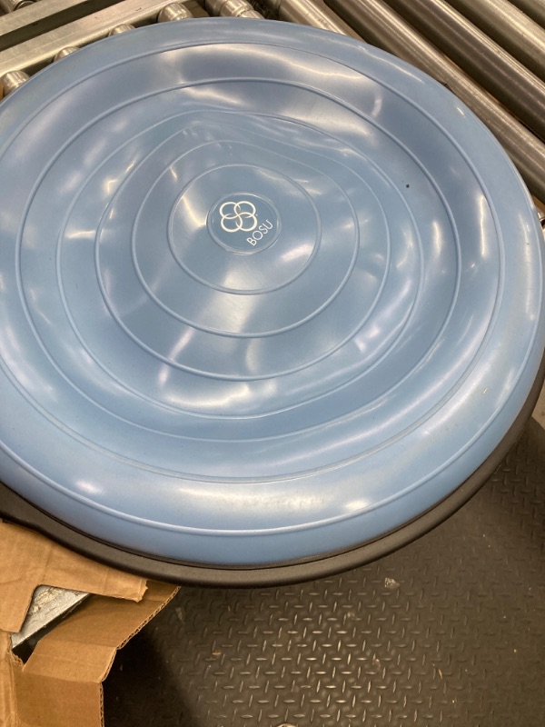 Photo 2 of Bosu Balance Trainer, 65cm - Blue