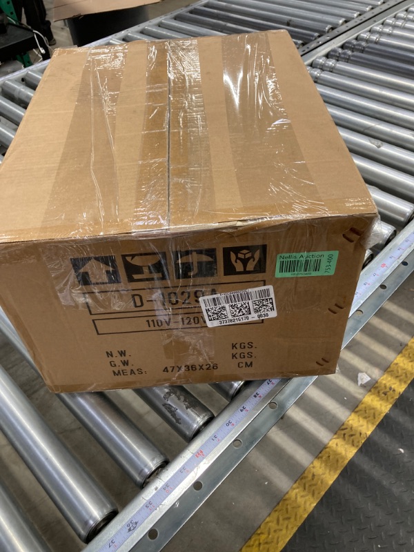 Photo 1 of Pumplus NEW Facial Skin Scanner/analyzer Diagnosis Machine Analyzer Scanner 110V 60Hz Esthetician Tool