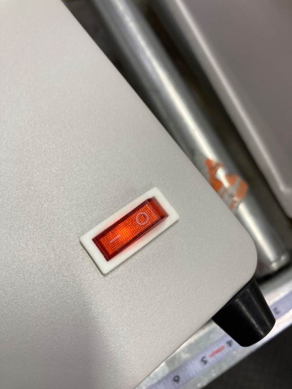 Photo 1 of Pumplus NEW Facial Skin Scanner/analyzer Diagnosis Machine Analyzer Scanner 110V 60Hz Esthetician Tool