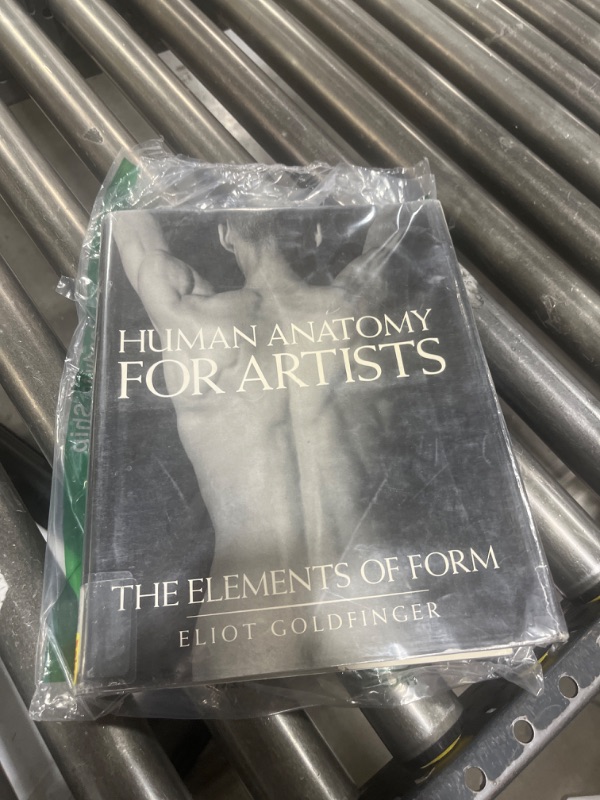 Photo 2 of Human Anatomy for Artists: The Elements of Form