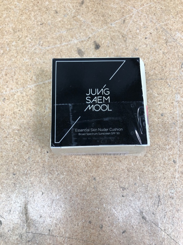 Photo 2 of [JUNGSAEMMOOL OFFICIAL] Essential Skin Nuder Cushion (Medium) | Refill Included | Natural Finish | Buildable Coverage | Makeup Artist Brand | Cream Foundation