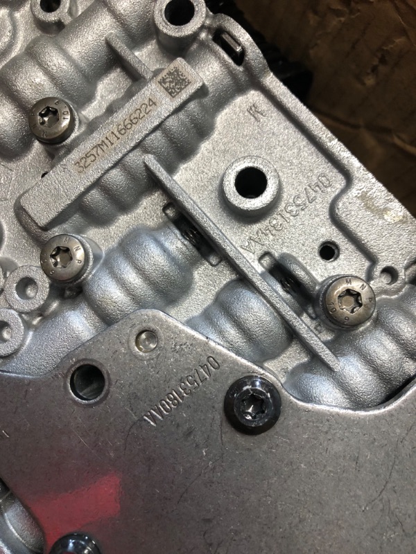 Photo 5 of ***HEAVILY USED AND DIRTY - UNABLE TO TEST - LIKELY MISSING PARTS - SEE PICTURES***
Auto Transmission Valve Body Kit 9HP48 Replacement Fit for Range Evoque/Discovery 9 Speed