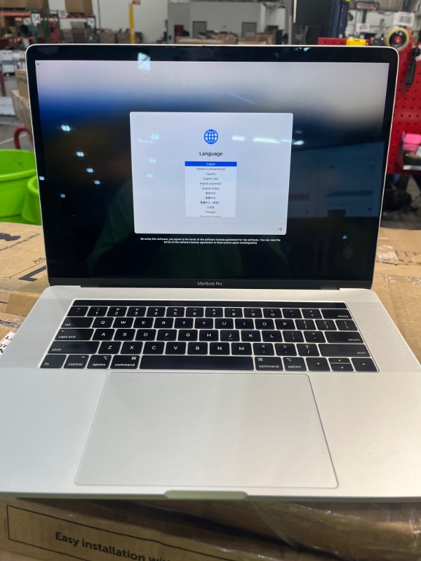 Photo 2 of 2018 Apple MacBook Pro with 2.2GHz Intel Core i7 (15-inch, 16GB RAM, 256GB SSD Storage) Silver (Renewed)