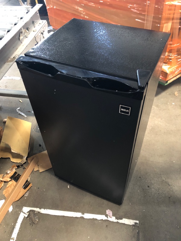 Photo 2 of * MINOR DAMAGE* RCA 3.2 Cu Ft Mini Fridge RFR335, Black Stainless Steel
