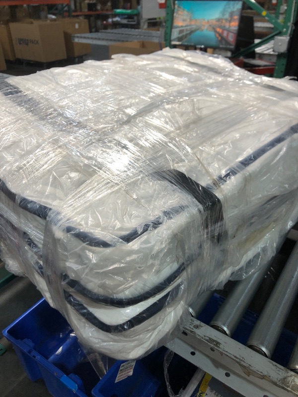 Photo 1 of ***STOCK PHOTO REFERENCE ONLY***
4 Inch  Mattress, Foam and Spring Hybrid Mattress in a Box, Medium Soft, Breathable Fabric & Adaptive Support, CertiPUR-US Certified, QUEEN Size Mattress in Guest and Kids Bedroom
