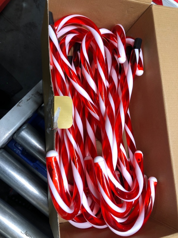 Photo 3 of ***(PARTS ONLY/MISSING PARTS/ NON FUNCTIONAL/ NO RETURNS OR REFUNDS) ***
 EEW 20 Pack Solar Christmas Candy Cane Lights, Christmas Decorations Outdoor Waterproof, Christmas Pathway Lights with 8 Lighting Modes & Memory Function for Party Garden Lawn Yard 