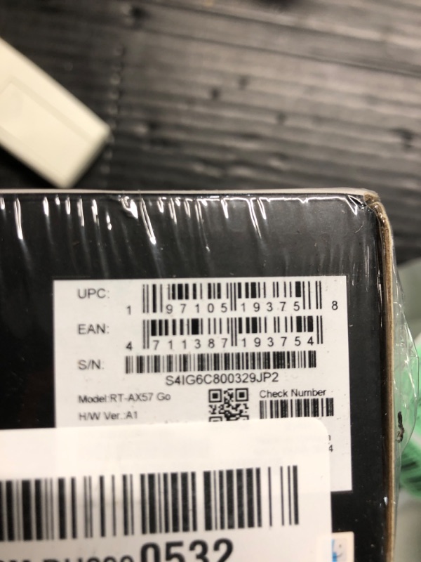 Photo 3 of ***FACTORY SEALED***ASUS RT-AX57 Go - AX3000 Dual Band WiFi 6 (802.11ax) Travel Router, Support 4G/5G Mobile tethering&Public WiFi (WISP) Mode, Subscription-Free Network Security, VPN Features, AiMesh, Guest Portal***FACTORY SEALED***