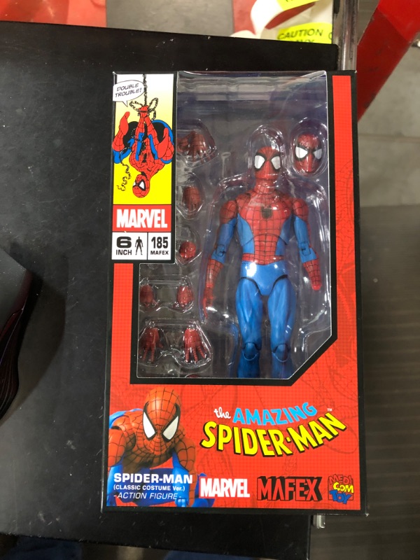 Photo 2 of ????????(MEDICOM TOY) MAFEX No.185 SPIDER-MAN Spider-Man (CLASSIC COSTUME Ver.) Total Height Approx. 6.1 inches (155 mm), Non-scale, Pre-painted Action Figure