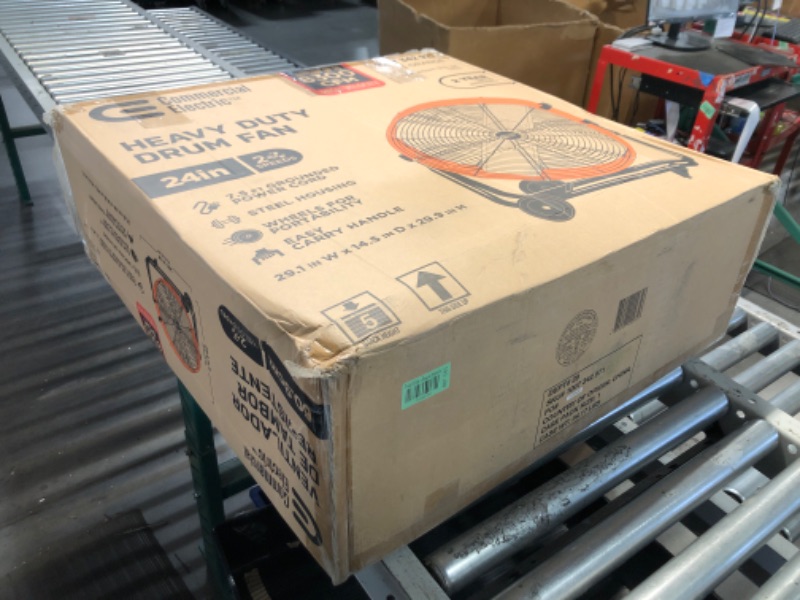 Photo 3 of [FOR PARTS, READ NOTES]
Commercial Electric 24 in. 2-Speed Heavy Duty Tilt Drum Fan