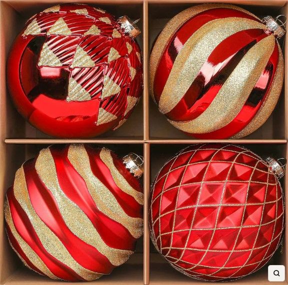 Photo 1 of (FAIR) 6 Inch/150mm Large Christmas Balls Ornaments, 4Pcs Red & Gold
