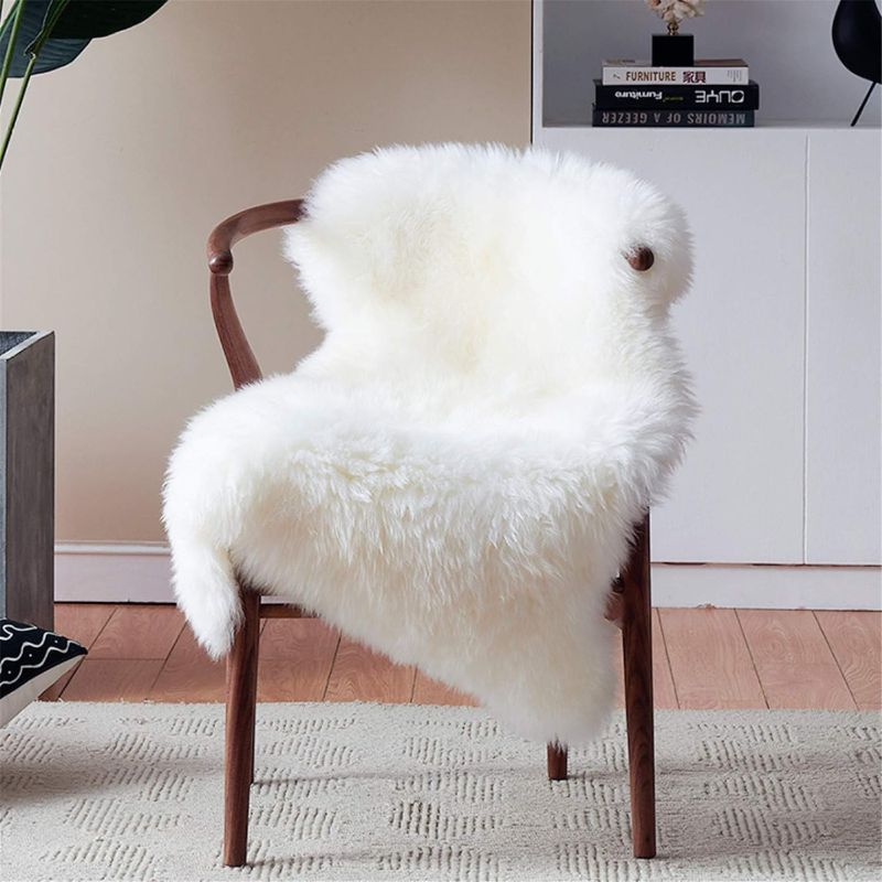 Photo 1 of (Stock photo for reference only)
duduta Small White Faux Sheepskin Throw Rug 2x3 ft, Fluffy Shag Fur Chair Cover Washable
