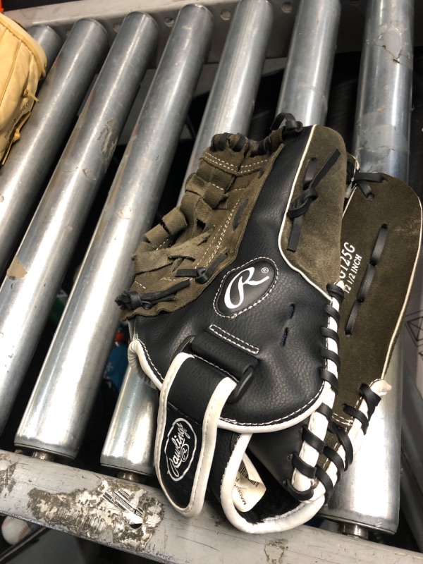 Photo 2 of (stock photo for reference)
Rawlings | Sure Catch T-Ball & Youth Baseball Glove | Sizes 9.5" - 11.5" | Multiple Styles