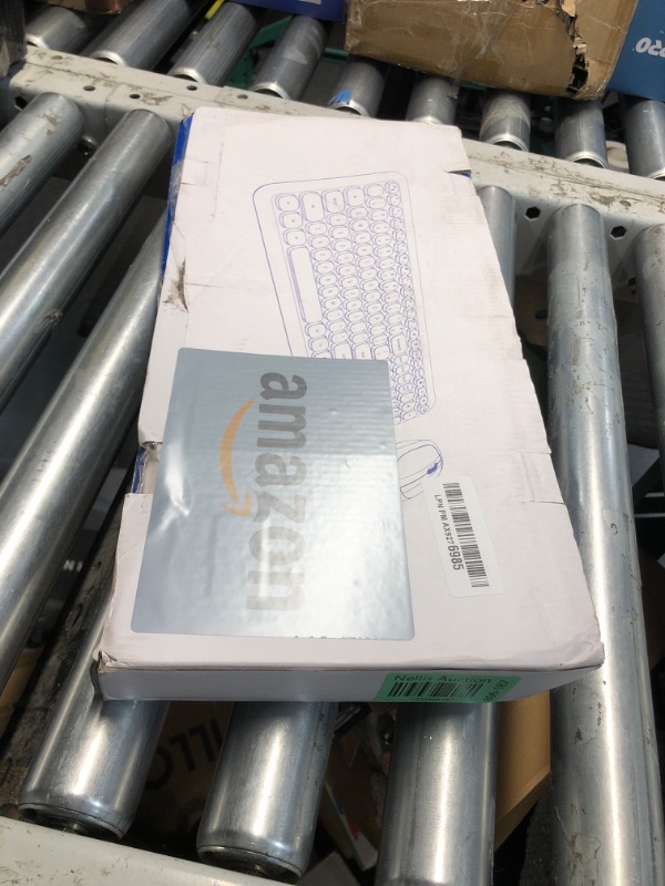 Photo 1 of Wireless Keyboard and Mouse Combo, 2.4GHz Full-Sized Colorful Cute Keyboard Mouse Set with Retro Typewriter Flexible Round Keys for Windows, Computer, Laptops, PC Green Colorful