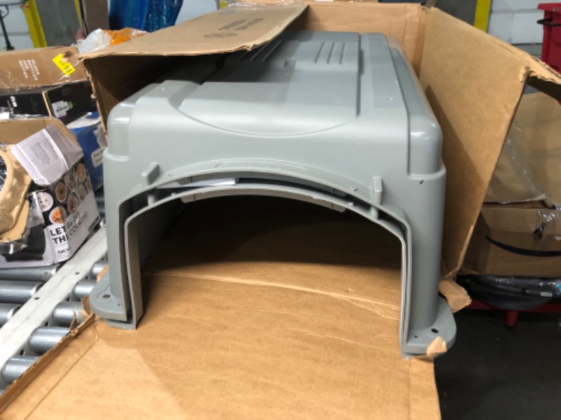 Photo 7 of ***DAMAGED - CRACKED - SEE PICTURES - LIKELY MISSING PARTS***
Petmate Sky Kennel - IATA Compliant and Airline Approved Dog Crate for Pets 70-90 lbs - Perfect for Car and Air Travel - Heavy-Duty Plastic Construction - Made in USA - 40 Inches