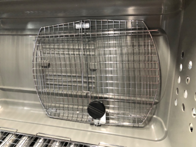 Photo 6 of ***DAMAGED - CRACKED - SEE PICTURES - LIKELY MISSING PARTS***
Petmate Sky Kennel - IATA Compliant and Airline Approved Dog Crate for Pets 70-90 lbs - Perfect for Car and Air Travel - Heavy-Duty Plastic Construction - Made in USA - 40 Inches