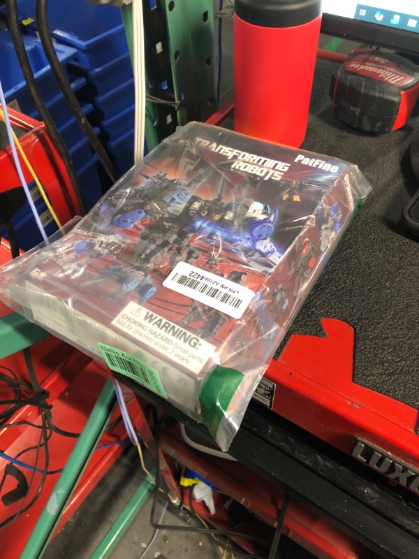 Photo 1 of 11 Shapes Dinosaur Transforming Robot Toys for Kids 6+, 4 Packs STEM Transformed Action Figure Alloy Dinosaur Toys, 4-in-1 DinoRobot Model Toys, Birthday for Boys Girls Age 6 7 8 9 10+ Year Old