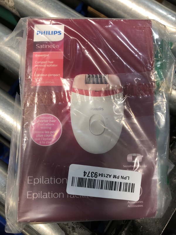Photo 1 of ***used****

Philips Beauty Satinelle Essential Compact Hair Removal Epilator for Women, BRE235/04 (Corded Use Only)