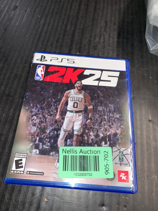 Photo 3 of ***CASE DAMAGED** NBA 2K25 - PlayStation 5