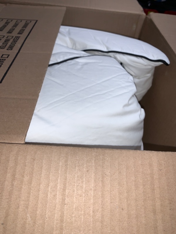 Photo 2 of ***2 PACK**
HYVIF Down Pillows Standard Size, Bed Pillows for Sleeping, Pillow for Back, Stomach or Side Sleepers, Ultimate Comfort, 2 Pack, Standard (20" x 26")