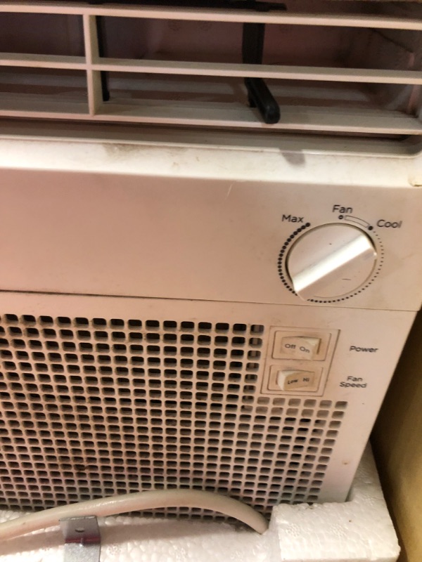 Photo 8 of ***HEAVILY USED AND DIRTY - MISSING ACCESSORIES - UNABLE TO TEST - SEE PICTURES***
VISSANI 5,000 BTU 115-Volt Window Air Conditioner for 150 Sq. Ft Rooms with Dehumidifier in White