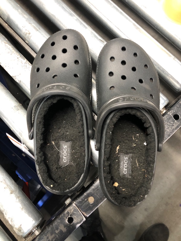 Photo 1 of   CROCS SIZE 9