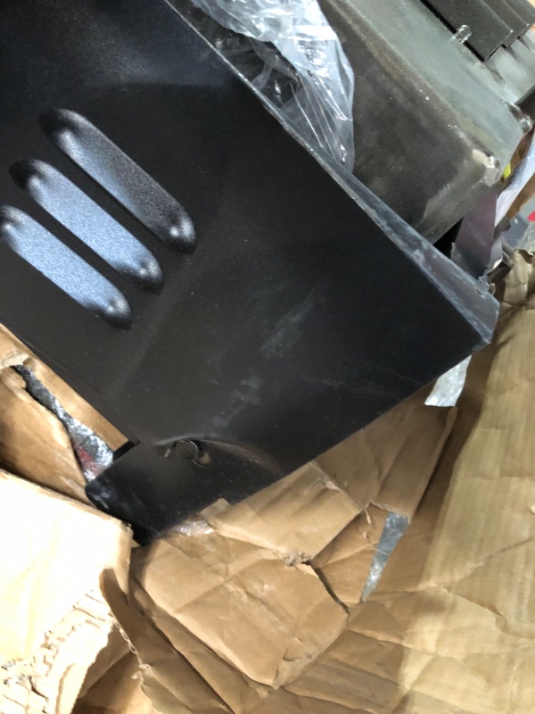 Photo 1 of ***NONREFUNDABLE - MAJOR DAMAGE - SEE COMMENTS***
Blackstone 1825 36 inch Outdoor Flat Top GAS Griddle Station - 4-Burner