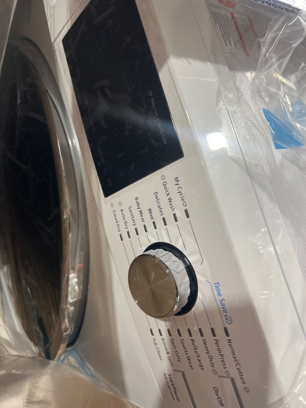 Photo 1 of Ventless Washer and Dryer Combo 2.7 cu.ft, 24 inch All-In-One Washing Machine And Dryer 2-In-1 120V Compact For Apartment Home Dorm RV, 26.7 LBS Load Small Clothes Washer With 16 Laundry Program