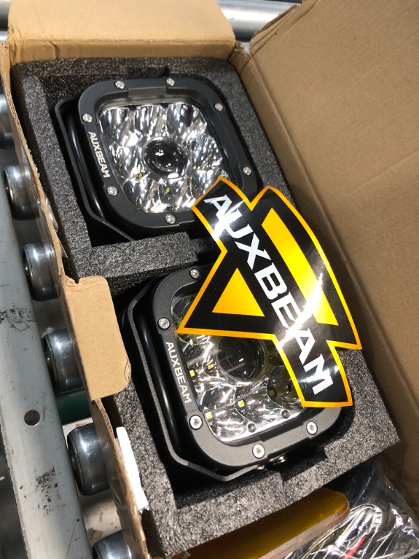 Photo 2 of **MISSING MOUNTING BOLTS**
Auxbeam XP-Ultra Series 5Inch 110W Hyper Lens Spot Lights Dual Color LED Offroad Light Pods with Amber Covers Driving Fog Light Bar Yellow Spotlights, Pair