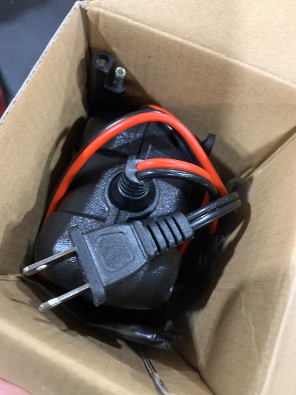 Photo 1 of Banshee 12V 24V Smart Battery Charger Auto Car Truck Multiple Stage Charging Cycles