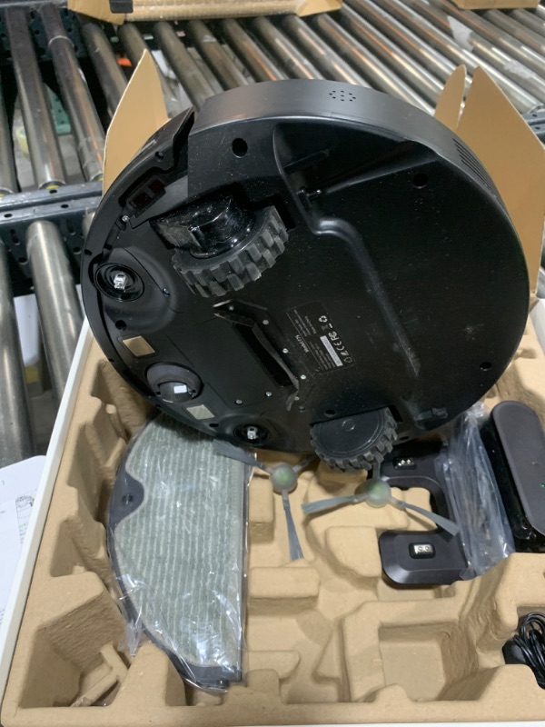 Photo 1 of Robot Vacuum and Mop Combo, 2 in 1 Mopping Robot Vacuum Cleaner with Schedule, Wi-Fi/App/Remote, 2000Pa Max Suction, Self-Charging Robotic Vacuum, Slim, Ideal for Hard Floor, Pet Hair, Low-Pile Carpet