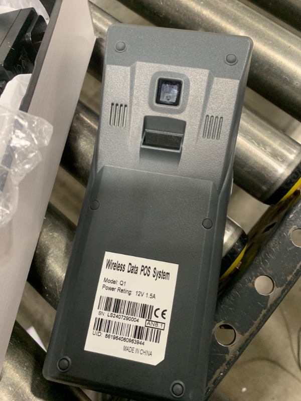 Photo 1 of 4G LTE POS Q1 Smart Device Android POS Terminal with Printer