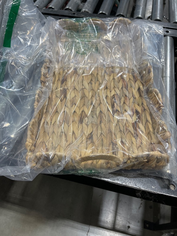 Photo 1 of StorageWorks Large Wicker Scalloped Edge Serving Tray, Rectangle Tray with Built-in Handles, Hand-woven Scalloped Rattan Tray, Wicker Trays for Décor, Natural Water Hyacinth