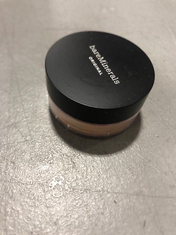 Photo 2 of bareMinerals Original Loose Powder Foundation SPF 15, Lightweight Mineral Loose Powder Foundation Makeup, Buildable Coverage, Talc Free, Vegan Medium Beige 12 0.28 Ounce (Pack of 1)