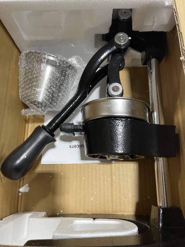 View 2 of FOHERE Orange Juicer Squeezer, Cast Iron Lemon Squeezer, Commercial Citrus Juicer Hand Press for Orange, Lemon, Pomegranate, Grapefruit, Easy to Clean Citrus Squeezer with a Stainless Steel Cup